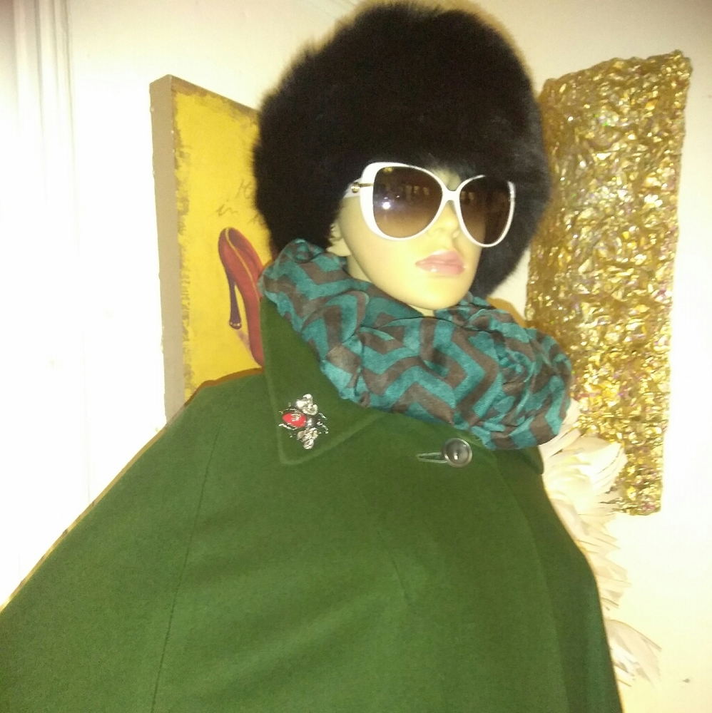 Green wool cape coat leather like gray jacket